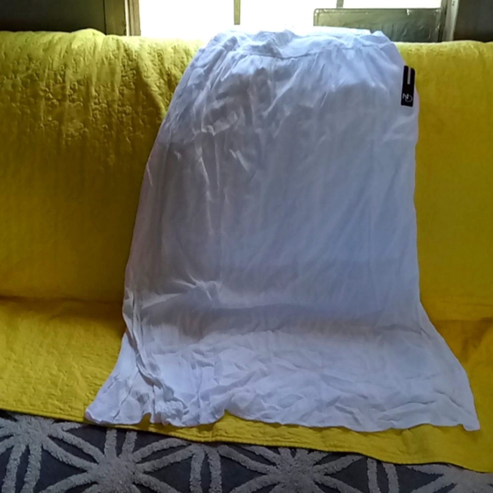 White long skirt new with tag